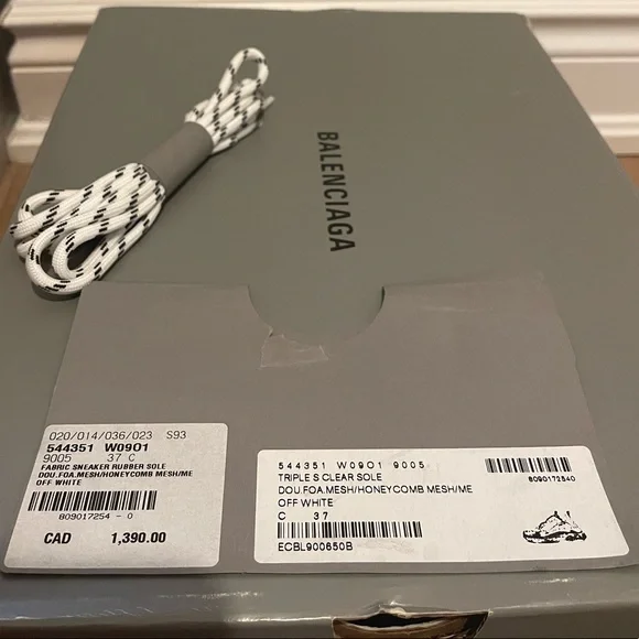 Authentic Balenciaga Triple S Trainers Clear Sole - Picture 6 of 6